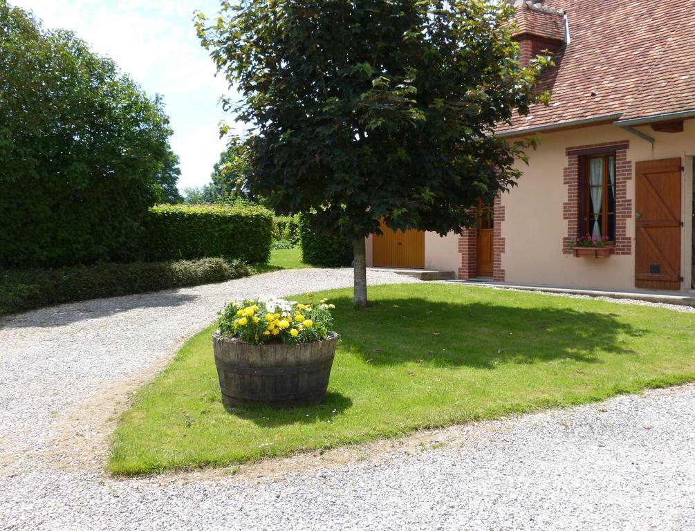Les Baillis Villa Villegenon Kamer foto